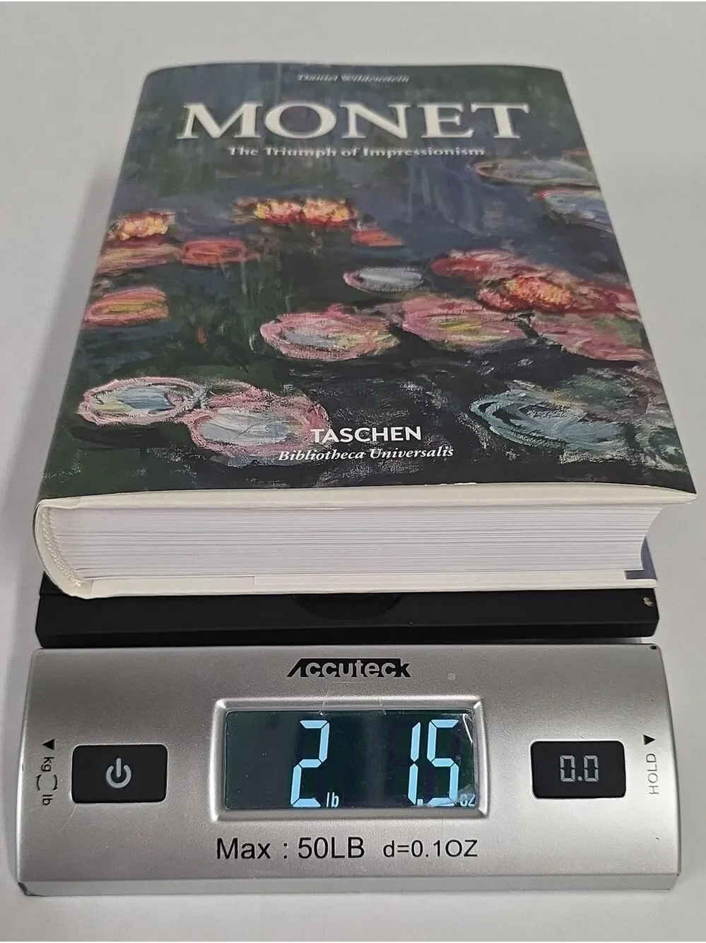 Monet - The Triumph Of Impressionism by Daniel Wildenstein